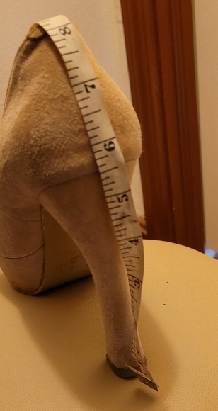 Shoes - Picture 6 of 6